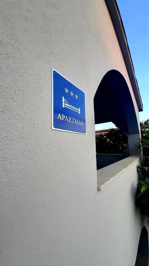 Apartments Ankora Vir Εξωτερικό φωτογραφία