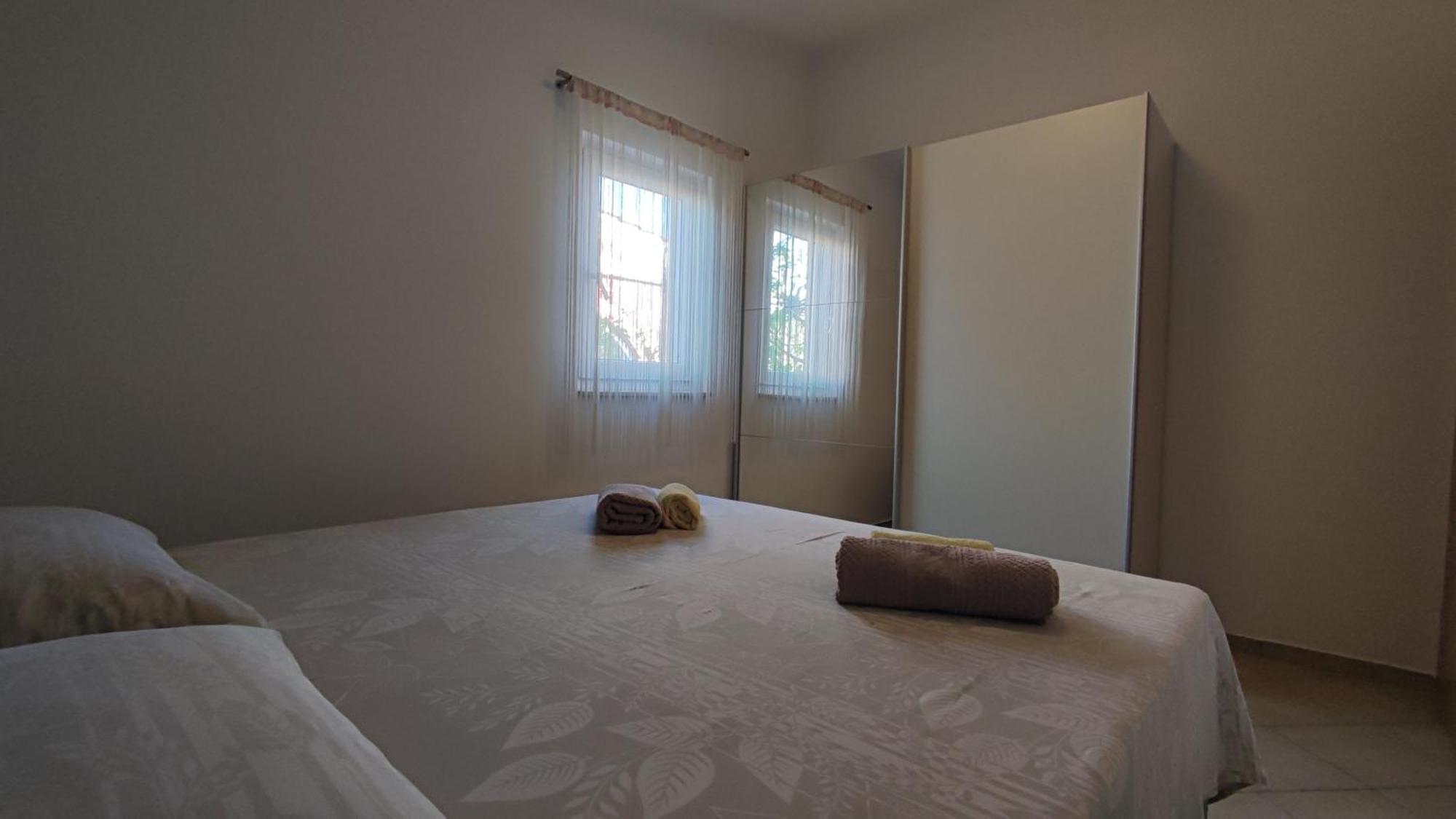 Apartments Ankora Vir Εξωτερικό φωτογραφία